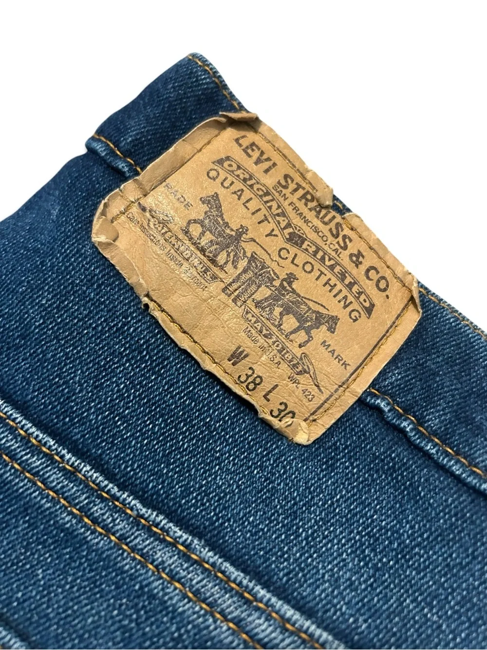 1970s Levi's Men's Jeans 38” x 29”